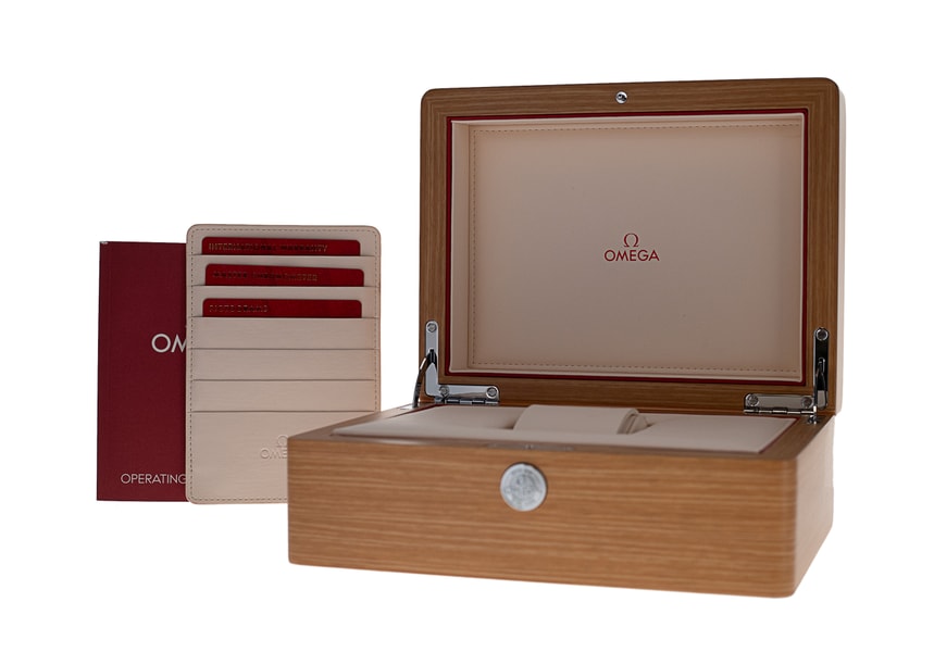 Omega Planet Ocean 215.30.46.51.01.002